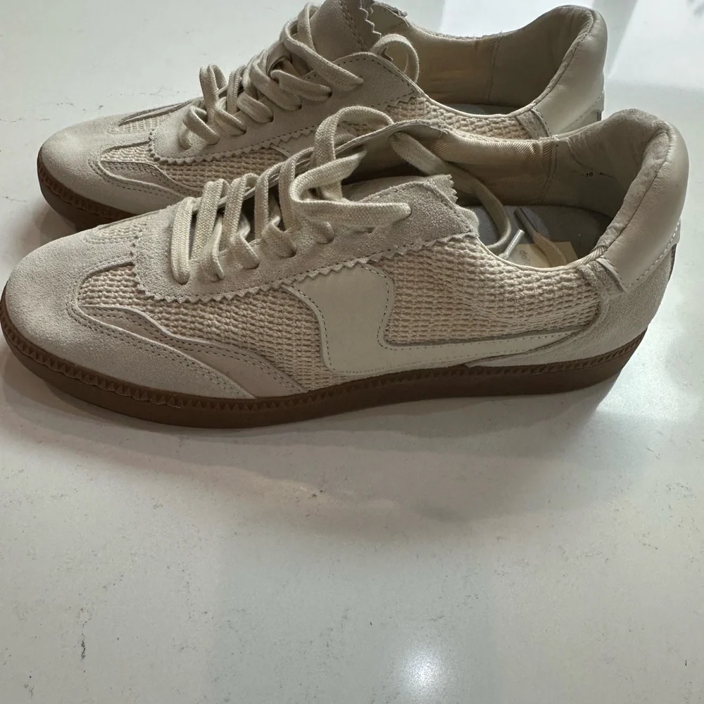 Dolce Vita Cream Sneakers - Picture 2 of 8